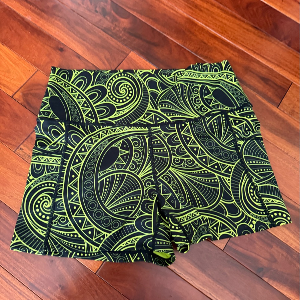 Constantly Varied Gear Black and Neon Green Women Shorts Size M